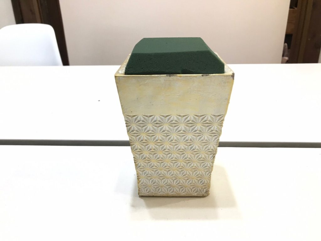 これはNG！「オアシス（吸水性スポンジ）の正しい使い方！」 » 大和市の花屋さんフラワー＆ガーデンラボFlower&Garden LABO